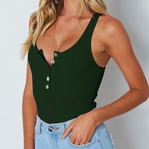 ReoRia Tops - NWT Green‎ Reoria Racerback Buttondown Bodysuit - Size Medium
